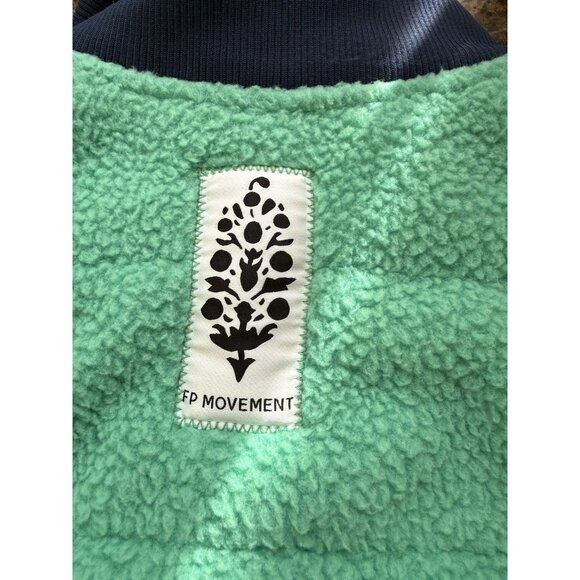 Free People Movement Women’s Fleecy Sherpa Scrunchy Pippa Jacket, NWT, Small - Picture 9 of 9